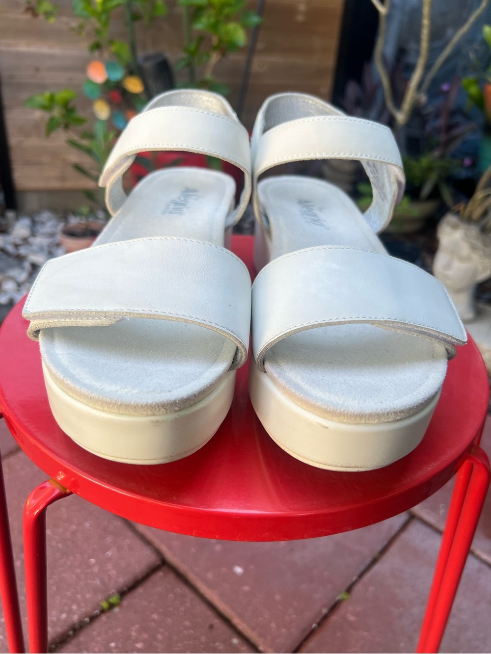 Alegria Tamsyn White Platform Leather Women’s Comfort Velcro Closures Sandals 9 - Picture 4 of 10